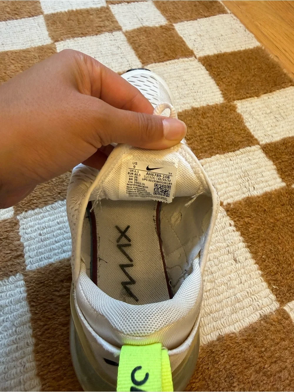 Nike women’s air